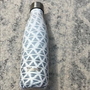 S'well Geometric Blue and White Water Bottle